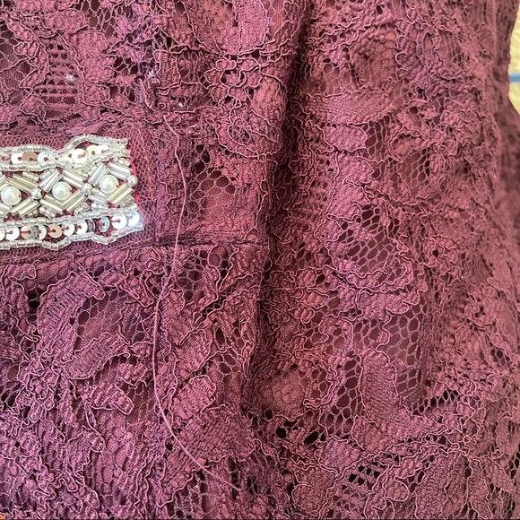 Formal Lace Dress - Picture 7 of 9